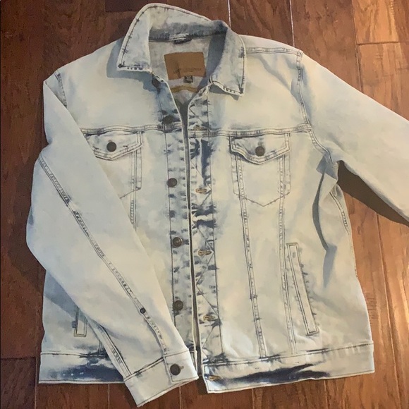 NWOT American Eagle Jean Jacket - Picture 2 of 4